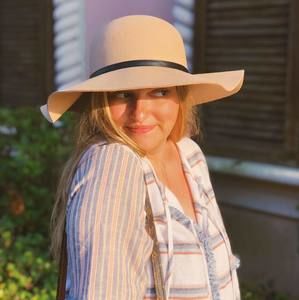 Meet your Posher, Kenzie